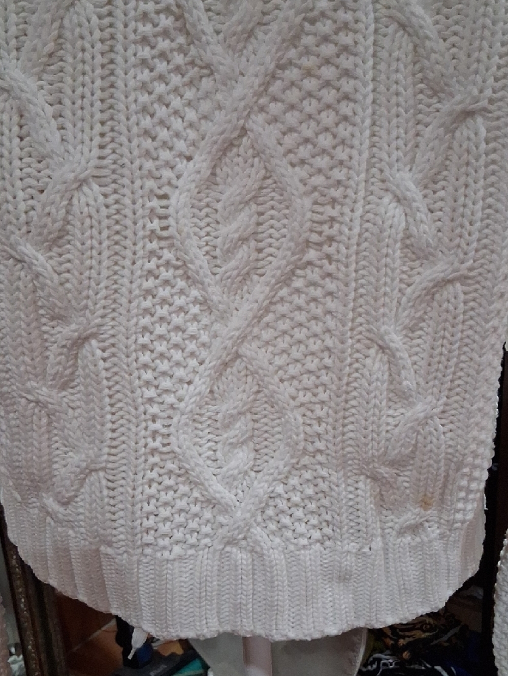 Lauren Ralph Lauren Cream Cable-Knit Cardigan with Metal Toggle Fastenings - Picture 3 of 5